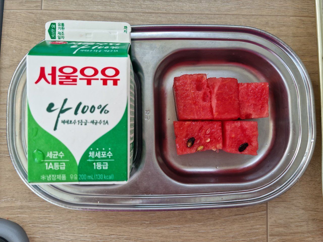 수박, 우유.jpg